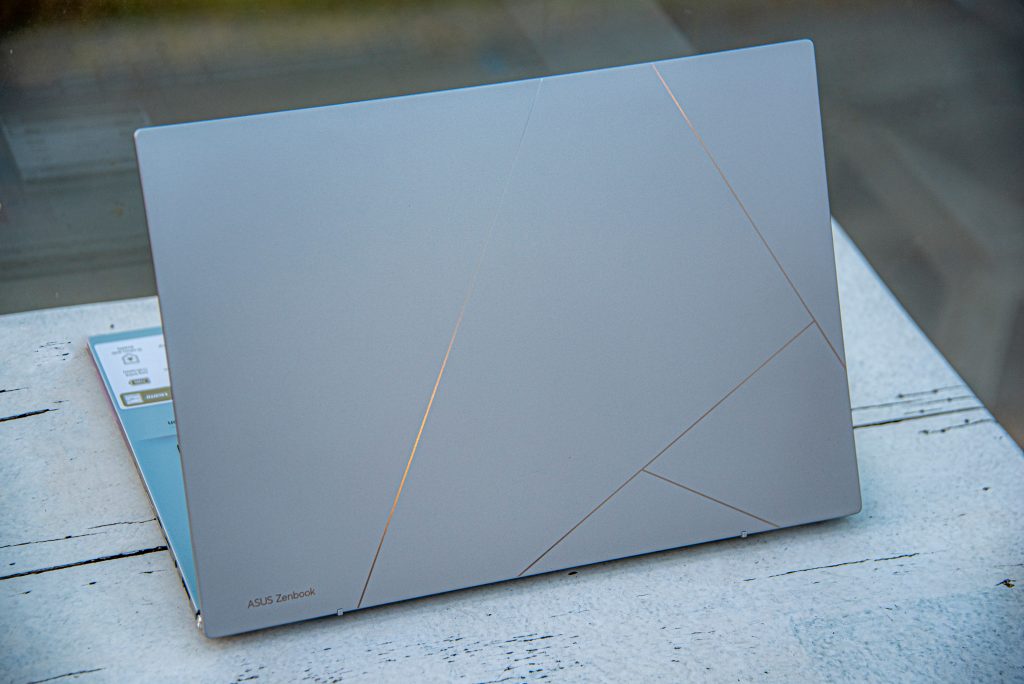 ASUS Zenbook 14 OLED