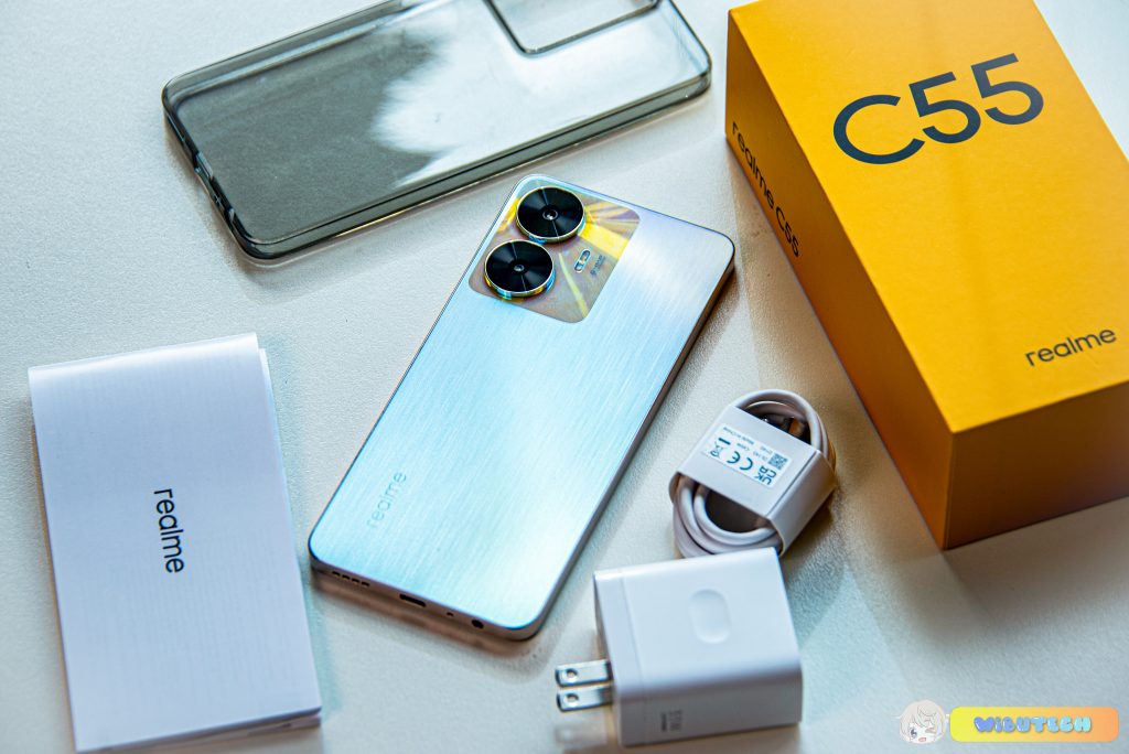 review realme C55