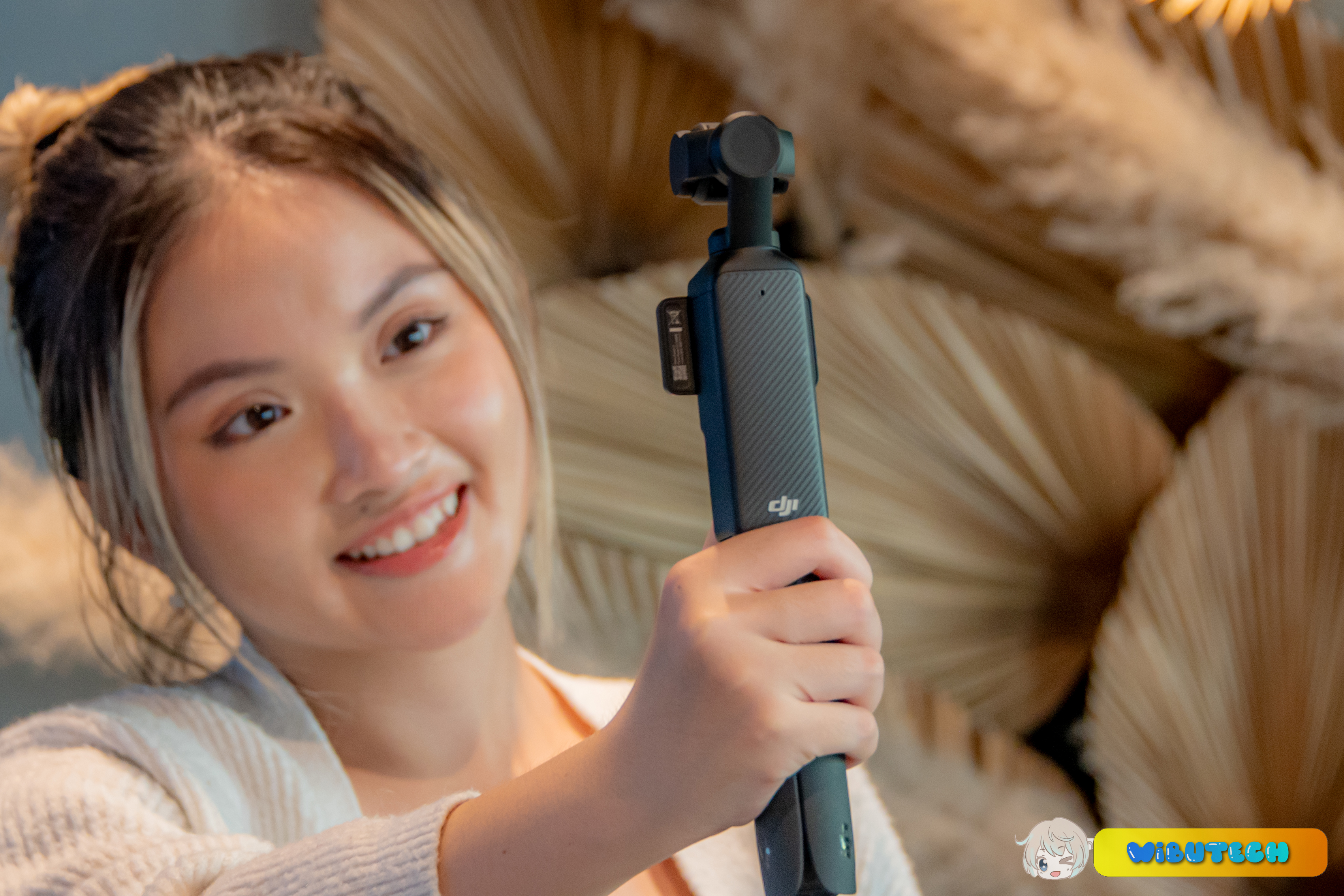 Trên tay DJI Osmo Pocket 3